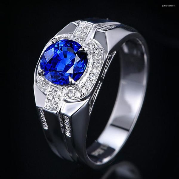 Anillos de racimo Azul real Circón Zafiro Piedras preciosas Diamantes Hombres 18k Oro blanco Color plata Joyería fina Bandas Bague Accesorios de moda