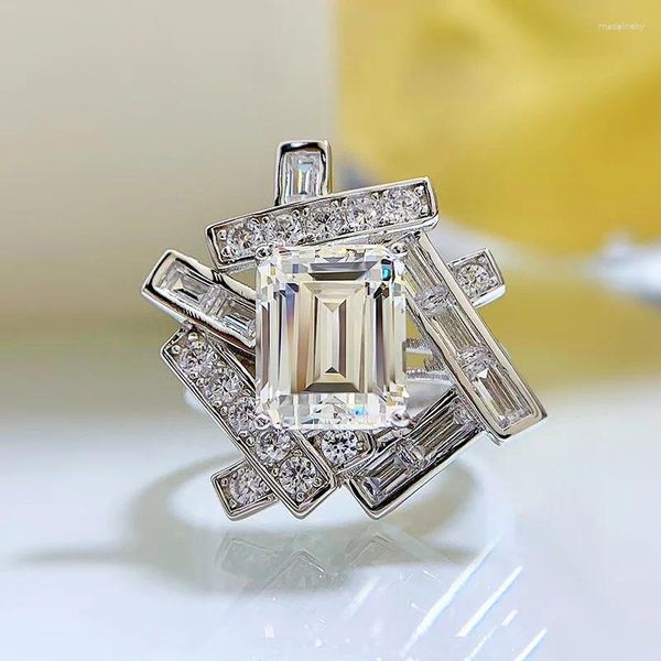 Anillos de clúster S925 Silver 4- Emerald Cut High Carbon Diamond Geométrico Anillo al por mayor de Europa y América Instagram