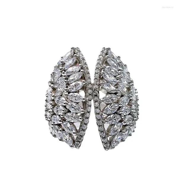 Cluster Anneaux S925 Fashion Silver Instagram Instagram Small Jirt Bague de ventilateur Conception Fragrance Sweet Wedding Bijoux en gros