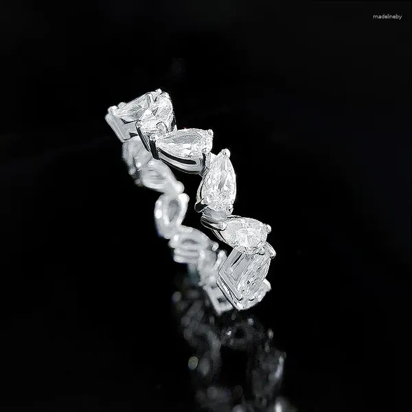 Cluster anneaux S925 Silver en forme de poire Drop 3 5 rangées de bague en diamant de vent froid Instagram en gros en gros