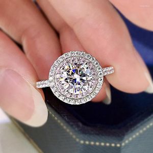 Cluster anneaux S925 Silver Pink Diamond Ring Color Fashion Personnalized Micro Inlaid Simulated Princess Women's