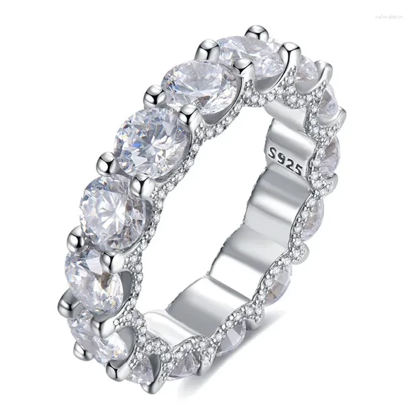 Banne de cluster S925 Silver Rogue 5 mm Diamant Diamond Importé à haute teneur en carbone et bijoux pour femmes