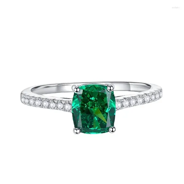 Anillos de racimo S925 Anillo plateado Diamante de carbono Esmeralda verde elegante blanco hembra