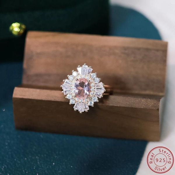 Cluster Anneaux S925 STERLING Silver European and American Luxury Rose Gold Oval Mosaic Zircon Ring Propose de femmes personnalisées polyvalentes