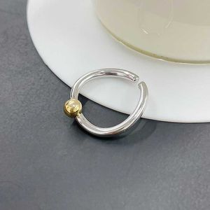 Clusterringen S925 Sterling Silver Flat Twist Ring Cadeau voor vrouwen Designer Accessories Hiphop Party Tarning Free Fine Sieraden Verstelbare ringen G230228