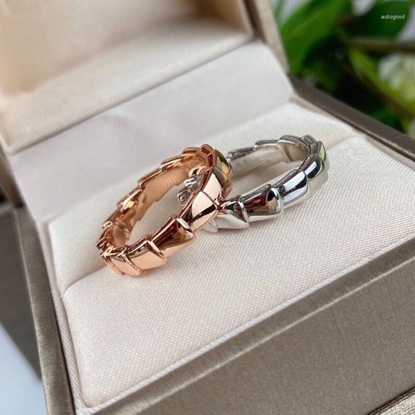 Cluster Rings S925 Sterling Silver Plaqué Or Full Diamond Naked Snake Bone Ring European And American Senior Ladies Fashion Brand Jewelry
