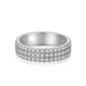 Bagues de cluster S925 Bague en argent sterling à la mode Lumière de luxe Style froid et indifférent Diamant Zircon Personnalisé Polyvalent