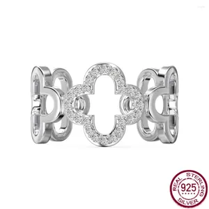 Clusterringen S925 Sterling Silver Ring met vrouwelijke holle ontwerpklaver -gevormd zirkoon omringende set open bruiloft sieraden