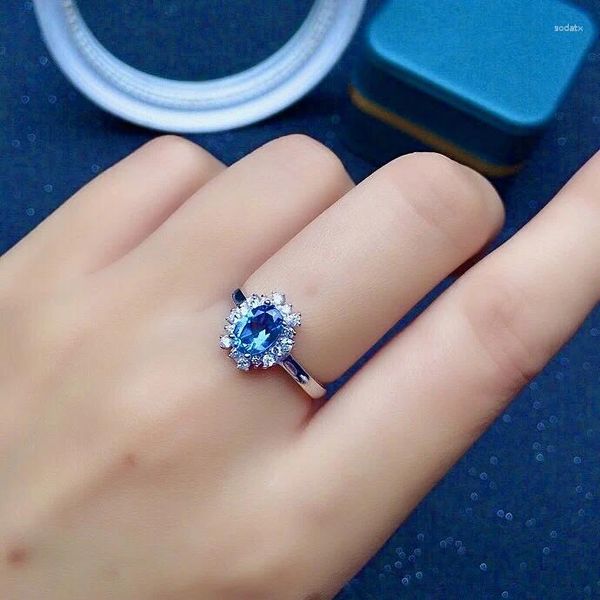 Anillos de racimo Venta Londres Azul Topacio Anillo de plata para niña 5 mm 7 mm VVS Grado Diseño Estilo 925 Joyería