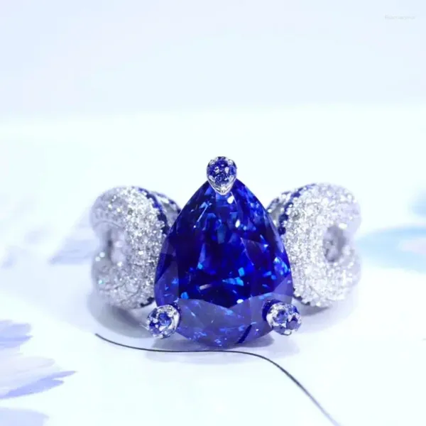 Bagues de cluster SFL2024 Bague Saphir Véritable Pure 18K Naturel Royal Blue Gemstones 10.07ct Diamants Pierres Femme