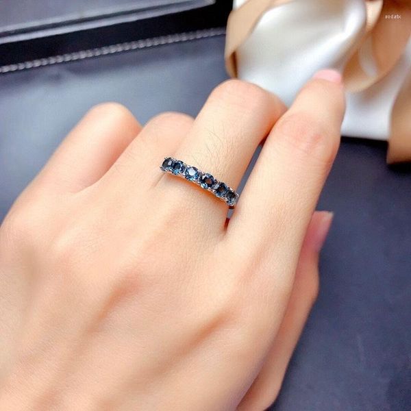 Anillos de racimo Moda de plata Temperamento con incrustaciones de pavo real simulado Topacio azul Anillo ajustable del tesoro del color del diamante completo para la joyería de las mujeres