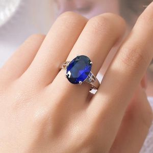 Bagues de cluster simples et élégantes ovales simulées saphir bague ouverte mode féminine bijoux creux