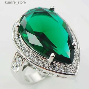 Clusterringen Gesimuleerde Emerald Mode Dames 925 Sterling Zilveren Ring Vintage Tibetaans Zilveren Ring Zwart Rood Groen Emaille Grote Ring F965 L240315