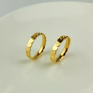 Cluster anneaux Smile Real 18K Gold Dragon Ring AU750 NON Demolding Couple de la Saint-Valentin Boutique Boutique R0023