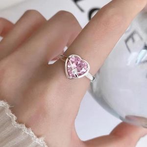 Clusterringen Solid 925 Sterling Silver Pink Heart Stone voor vrouwen Simple Trendy Double Lines Anillos Party Gifts Accessoires