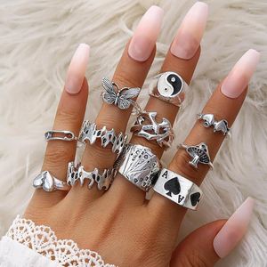 Bagues de cluster Spades A Fox Swan Snake Moon Fishtail Moonstone Ring Set Femmes Luxe Tempérament Girlfriend Cadeau Bijoux En Gros