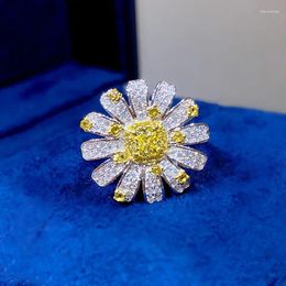 Anillos de racimo Springlady 925 Sterling Silver creado Moissanite Citrine Gemstone Flower para mujeres Color de oro blanco Joyas finas