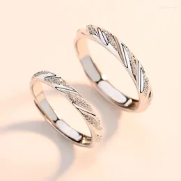 Cluster ringen Sterling Silver Color Volted Couple for Lovers Men and Women Original Design Promiss Fashion Jewelry Gift