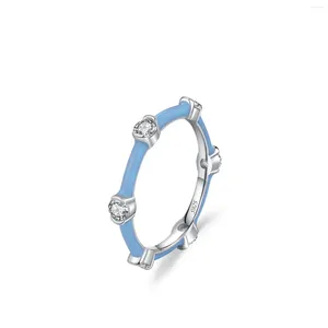 Bagues de cluster STL S925 Pure Silver Sea Blue Sparkling Diamond Ring pour les femmes transfrontalières en Europe et en Amérique Small Cold