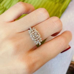 Clusterringen Sweet Flower Lab Diamond Finger Ring 925 Sterling Silver Party Wedding Band For Women Bridal Promise Engagement Jewelry Cluster