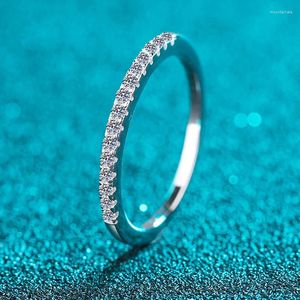 Test des anneaux de cluster passé Moisanite Ring Matching Wedding Mariage Diamond Band pour femmes 925 Sauver Silver Female Crown Tail Single