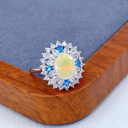 Prueba de anillos de racimo vendiendo S925 STERLING Silver White Gold Stone Natural Opal Stone 7 9 mm Ring Woman Dama regalo