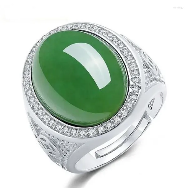 Anillos de racimo Top Grado Jade Green Oval anillo para hombres Joyas 925 Boda de plata masculina con piedras brillantes Accesorios de dedo de monedas huecas