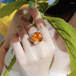 Cluster anneaux à la mode de luxe de haute qualité Mariage de pierre pour femmes fantas