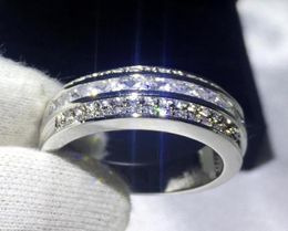 Anillos de clúster Mando de boda de compromiso único para hombres Color plateado Cirón Piedra White Gold Gole Party Ring Jewelry3976813