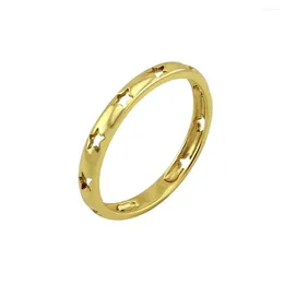 Bagues de cluster Vermeil Creux Star Signet Charm Band Doigt Pour Femmes Classique Tendance Simple Minimal Fiançailles Cadeaux De Noël Bijoux