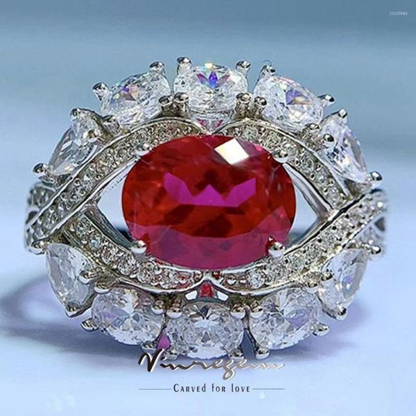 Bagues de cluster Vinregem 18K Or Blanc 7 9mm Ovale Simulé Ruby Saphir Gemstone Bague Pour Femmes 925 Sterling Argent Cocktail Bijoux De Fête