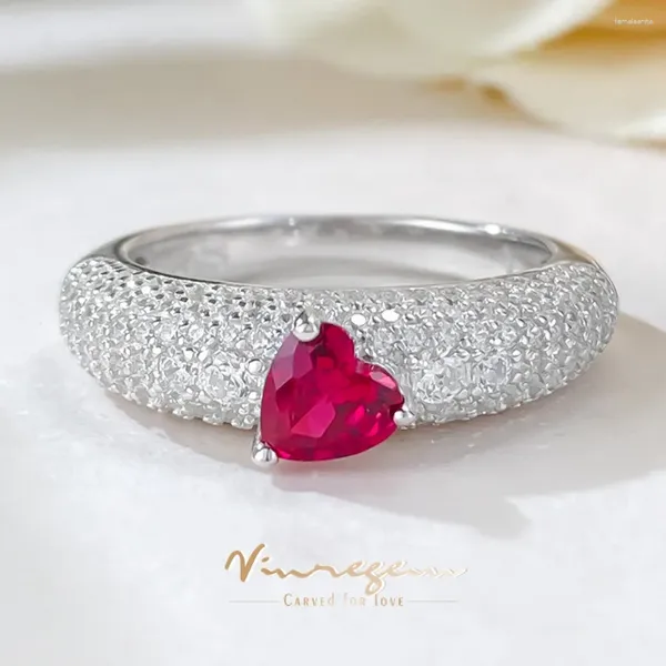 Anillos de racimo Vinregem 5 mm Corte de corazón Laboratorio Zafiro Rubí Piedra preciosa 925 Anillo de plata esterlina para mujeres Joyería Regalos de compromiso al por mayor