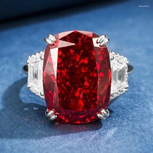 Clusterringen Vintage Cushion Cut 8ct Ruby Diamond Ring Real 925 Sterling Silver Party Wedding Band voor vrouwen verlovingsjuwelen