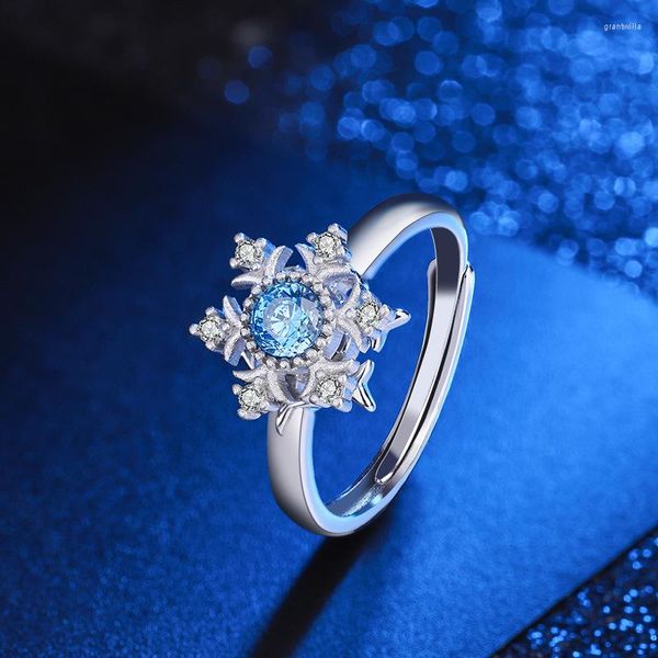 Bagues de cluster Vintage diamant incrusté flocon de neige bijoux à la main des femmes S925 argent Sterling bleu bague saphir femme