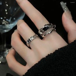Cluster anneaux vintage géométrique argent couleur métal métallique irrégulier de doigt de cristal noir pour femmes créatives de bijoux de fête d'anneau de jointure