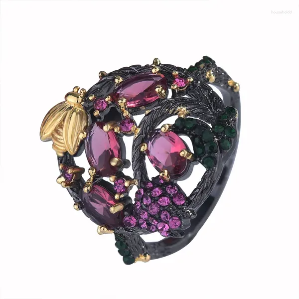 Anneaux de cluster Vintage gothique exquis abeille noir or couleur bague femelle ovale rose rouge cristal pour femmes cadeau de mariage bijoux accessoires