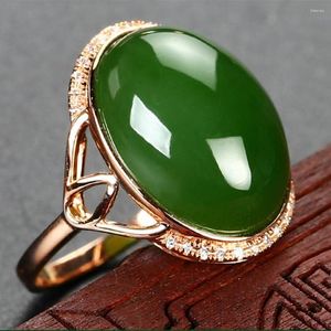 Cluster Ringen Vintage Ovale Groene Jade Emerald Edelstenen Diamanten Voor Vrouwen 18k Rose Gold Filled Fine Jewelry Bijoux Verjaardagsfeestje Geschenken