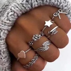 Bagues de cluster Vintage Argent Couleur Flèches Étoiles En Forme De Coeur Fleur Plume Arcs Bague Pour Femmes Mode Personnalité À La Mode Ensemble Bijoux Gif