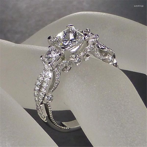 Bagues de cluster Vintage Trois Pierre Lab Diamant Bague 925 Sterling Argent Bijou Fiançailles Bande De Mariage Pour Femmes Hommes Charme Bijoux De Fête