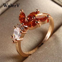 Cluster anneaux Wwurerv pour les bijoux de la mode pour femmes Fleured Crystal Shape Rouge de couleur blanc anneau or anniversaire de fête
