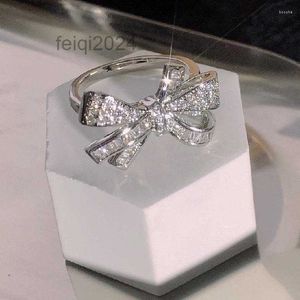 Cluster anneaux en or blanc ring mosan diamant mariage / engagement / anniversaire / anniversaire / fête / Valentin cadeau