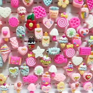 Bagues de cluster en gros 30pcs bijoux mixtes lots résine enfants dessin animé fruits bonbons dessert anneau cadeau drop ship gratuit