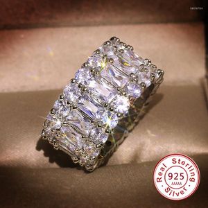 Cluster Anneaux Large 925 Bague En Argent Sterling Bande De Mariage Éternité Pour Les Femmes Cadeau Dames Amour En Gros Brillant Diamants Bijoux