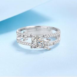 WINWOS Princesse Carré Mosanite D Couleur S925 Argent Or Blanc 18K Bague en Diamant Convient aux Mariées Féminines Mariage Luxe Fine