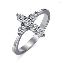 Anneaux de cluster Femmes Bling Stone Cross Bague en acier inoxydable Zircone Mariage Engagement Prière Bijoux Cadeau R637G