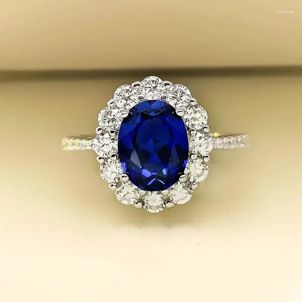 Cluster anneaux Xiushu High Defite 3- Imitation Royal Sapphire Ring pour les femmes 925 Silver Design Luxury
