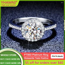 Bagues de cluster Yhamni Luxury PT950 Platinum Bague certifiée VVS D Couleur Moissanite Diamond pour les femmes ne se fanent jamais bijoux de mariage éternel