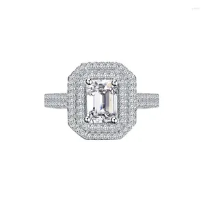 Cluster anneaux zhenchengda 925 Silver Silver Rectangular Main Diamond 5 7 Ring à haute anneau de carbone