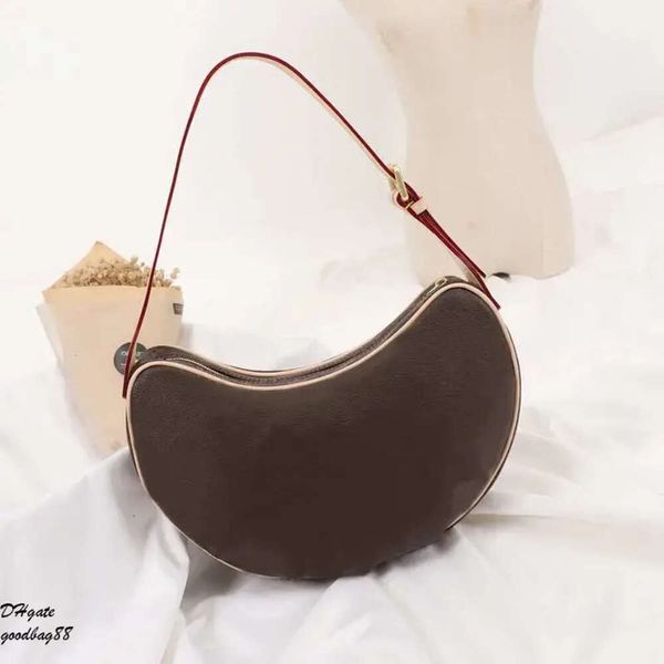 CM Brown Sac Sac Femmes Aaisset sacs à main portefeuille clés Dame Designer Crossbody Bags Fashion Real Real Realine Leather Pursment Crescent Moon