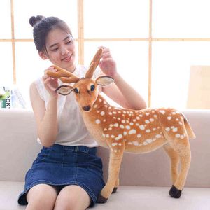 CM Lifelike Standing Sika Deer Plush Toys Gevulde zachte wilde dieren Simulatie Leuke pop kinderen Kinderen Verjaardagsgeschenken J220704